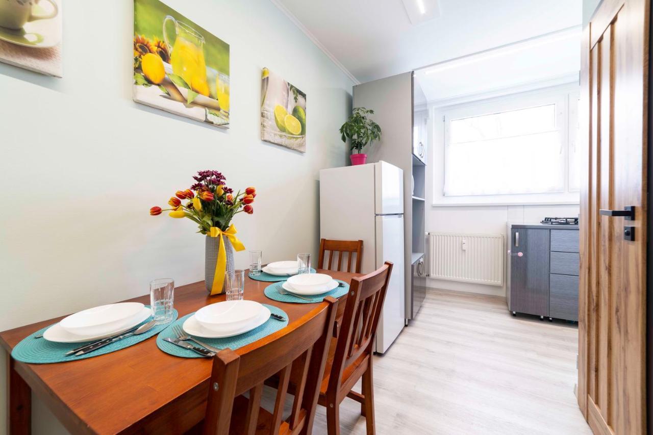 Comfort 66 - Real-Life 3-Room Family Stay With 4 Beds ميسكولك المظهر الخارجي الصورة